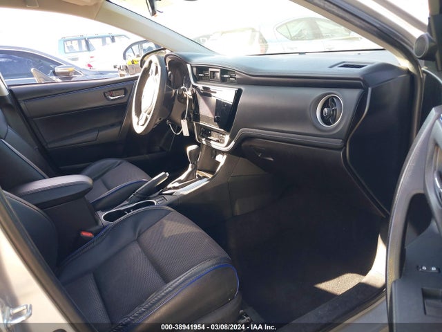 Toyota COROLLA SE 2017 5YFBURHE3HP573980 Image 5