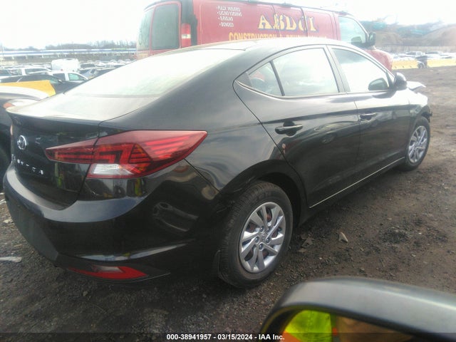 Hyundai ELANTRA SE 2019 KMHD74LF8KU887679 Image 4