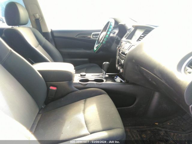 5N1DR2MM6HC601421 Nissan Pathfinder Sv