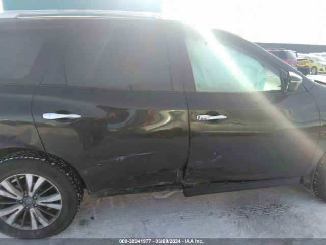 5N1DR2MM6HC601421 Nissan Pathfinder Sv