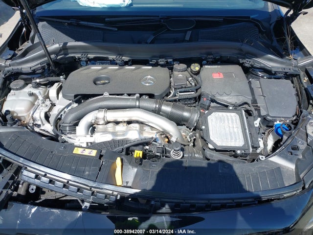 W1N4N4GB2RJ557137 Mercedes-Benz GLA 250
