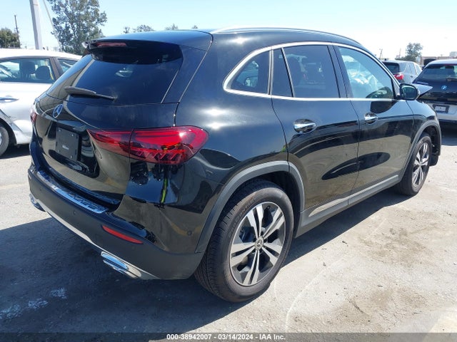 W1N4N4GB2RJ557137 Mercedes-Benz GLA 250