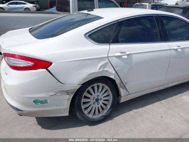 3FA6P0PU7ER316412 Ford Fusion Energi Se Luxury
