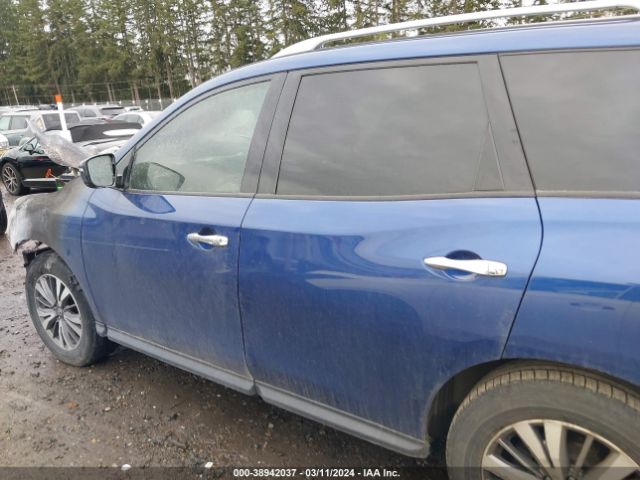 5N1DR2MM5HC676921 Nissan Pathfinder Sv