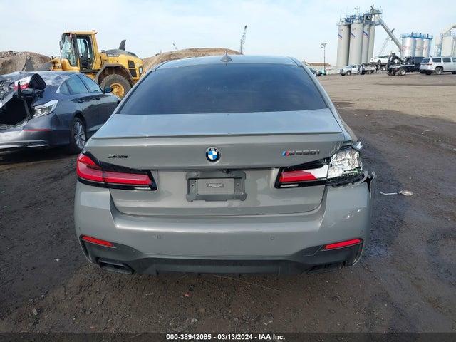 BMW M550i Xdrive 2021 WBA13BK02MCF42046 Image 16
