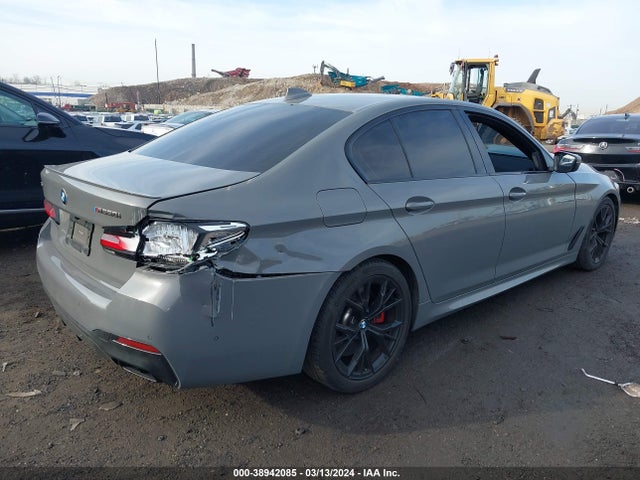 BMW M550i Xdrive 2021 WBA13BK02MCF42046 Image 4