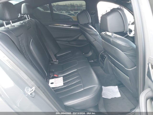 BMW M550i Xdrive 2021 WBA13BK02MCF42046 Image 8