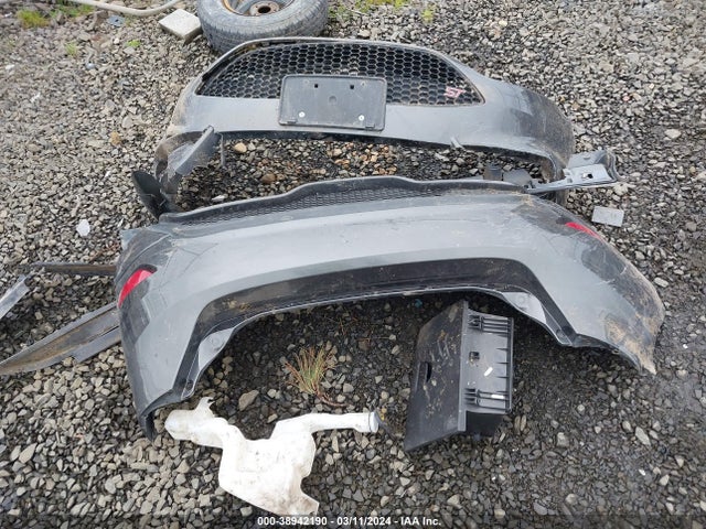 Ford FIESTA ST 2019 3FADP4GX8KM141332 Image 12