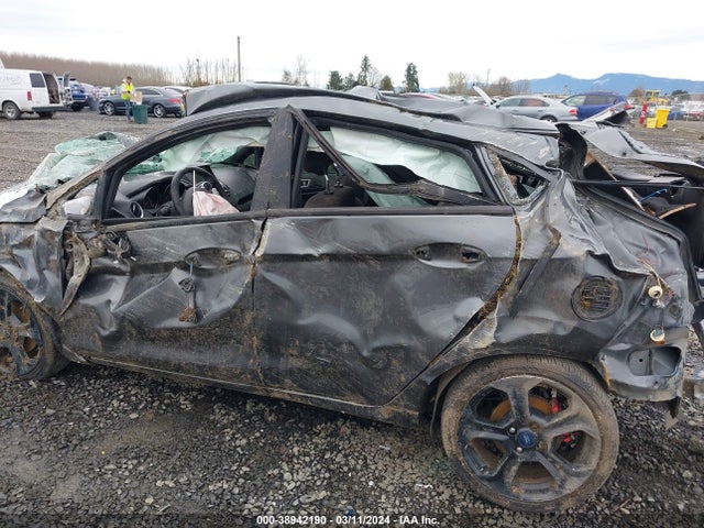 Ford FIESTA ST 2019 3FADP4GX8KM141332 Image 6