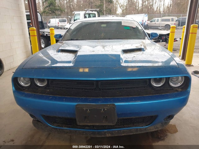 Dodge Challenger Sxt 2018 2C3CDZAG8JH328205 Image 12