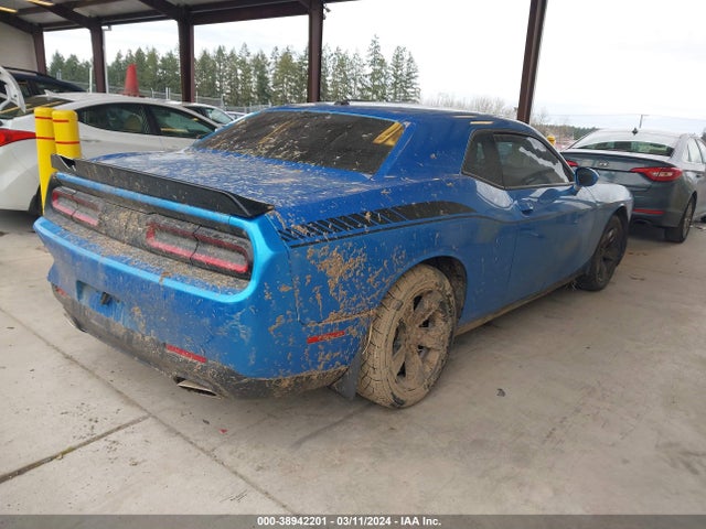 Dodge Challenger Sxt 2018 2C3CDZAG8JH328205 Image 4