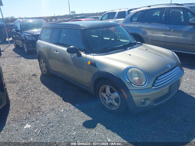 2008 MINI COOPER CLUBMAN WMWML33588TJ47241 Photo 0