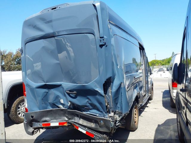 1FTBR3X80LKA28563 Ford Transit-250 Cargo Van