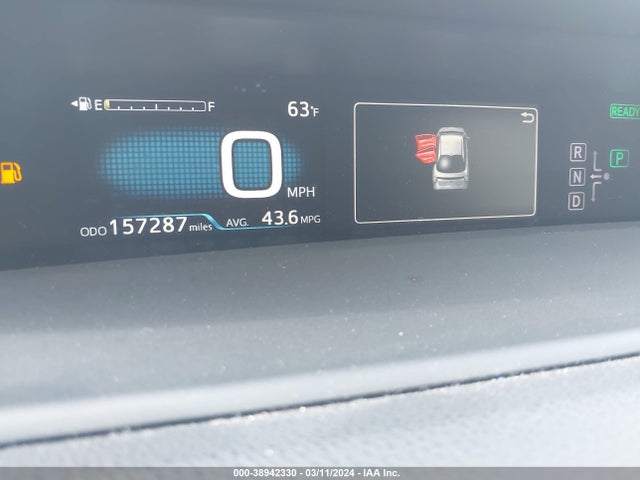 Toyota Prius Four Touring 2016 JTDKARFU4G3014979 Image 7