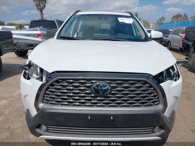 Toyota Corolla Cross Xle 2022 7MUDAAAG6NV034812 Image 13