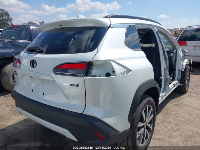 Toyota Corolla Cross Xle 2022 7MUDAAAG6NV034812 Image 4