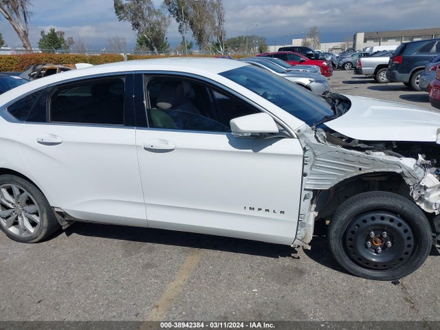 Chevrolet IMPALA 1LT 2018 2G1105S38J9137700 Image 14