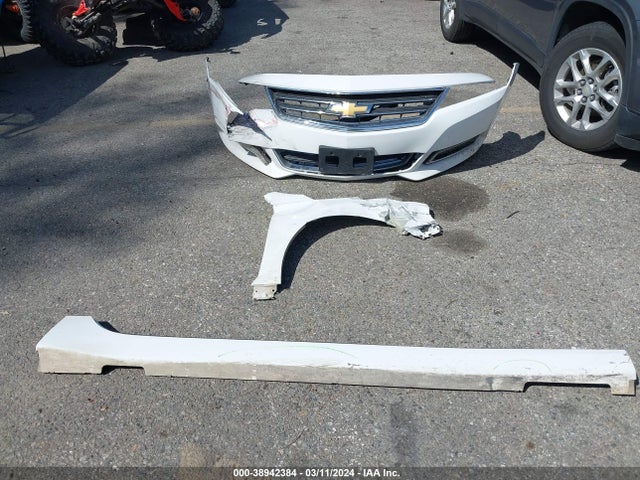 Chevrolet IMPALA 1LT 2018 2G1105S38J9137700 Image 12