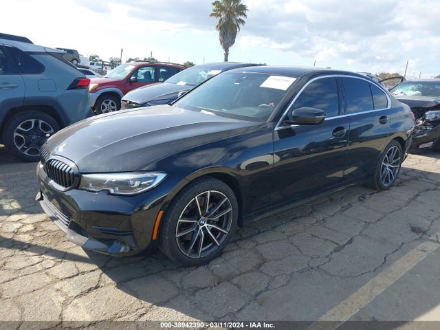 BMW 330I 2021 3MW5R1J01M8C06422 Image 2