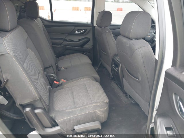 Chevrolet Traverse Ls 2019 1GNERFKW2KJ246732 Image 8