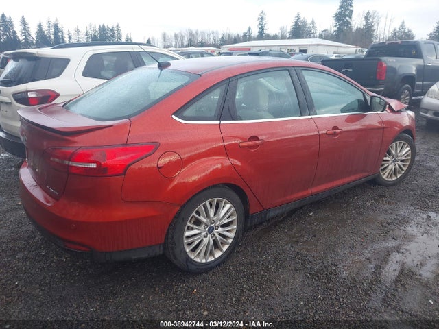 Ford Focus Titanium 2018 1FADP3J23JL273230 Image 4