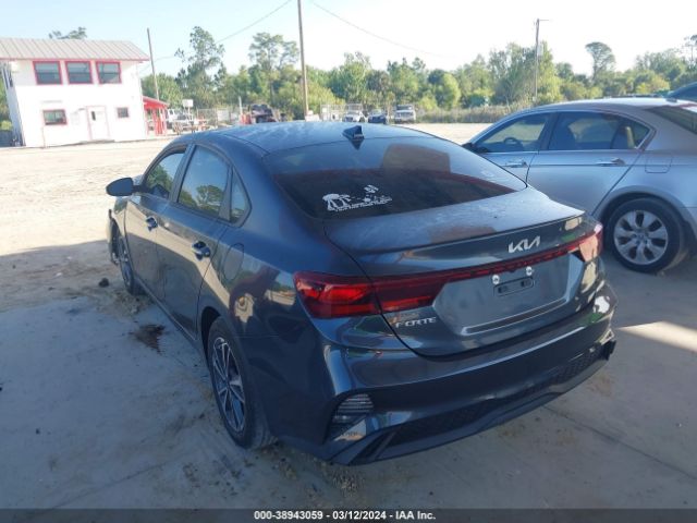 3KPF24AD9NE457658 KIA Forte Lxs