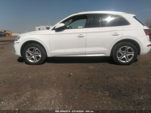 WA1ANAFY8J2228479 Audi Q5 2.0t Premium/2.0t Tech Premium