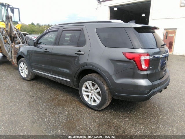 Ford EXPLORER XLT 2018 1FM5K8D83JGB82442 Image 3