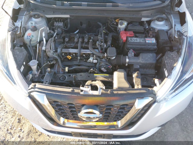 Nissan KICKS SR 2018 3N1CP5CU1JL535012 Image 10