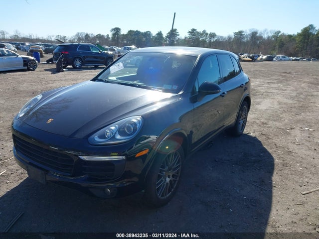 2018 PORSCHE CAYENNE WP1AA2A21JKA05063 Photo 1