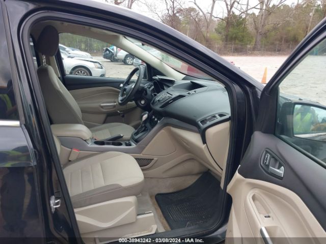 1FMCU0GX7FUB11663 Ford ESCAPE SE