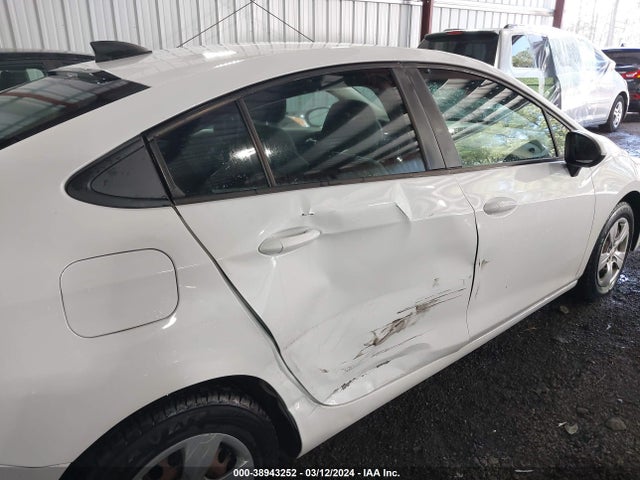 Chevrolet Cruze Ls Auto 2016 1G1BC5SM3G7301224 Image 6