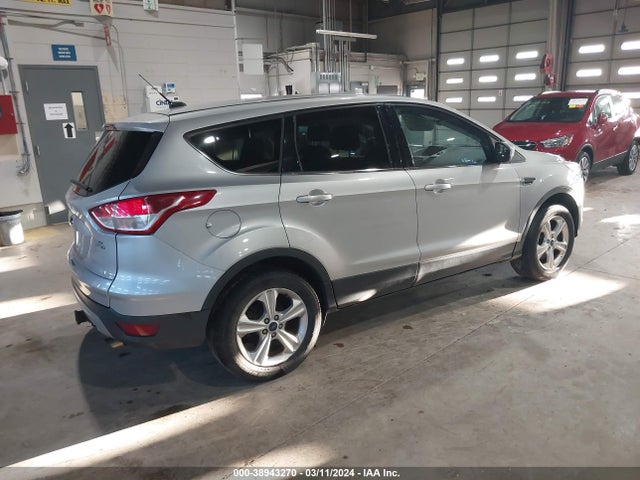 Ford ESCAPE SE 2016 1FMCU9G91GUB75656 Image 4