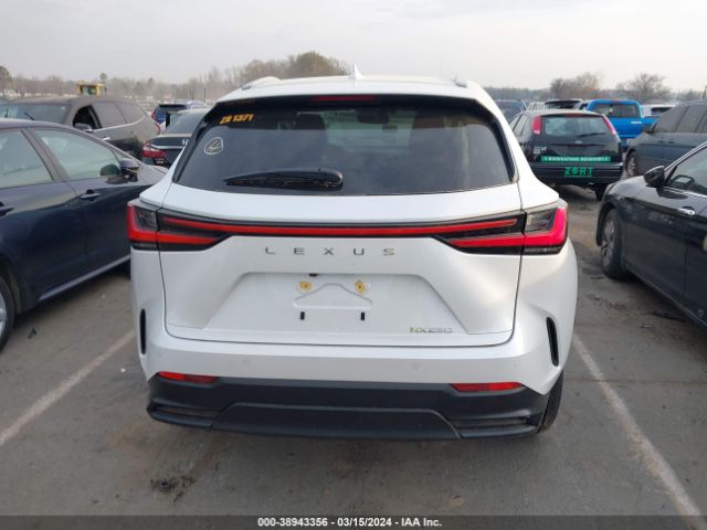 2T2GDCAZ3RC011381 Lexus Nx 250 Premium