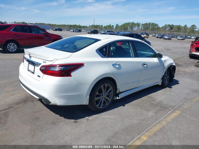 Nissan Altima 2.5 Sr 2018 1N4AL3AP5JC233399 Image 4