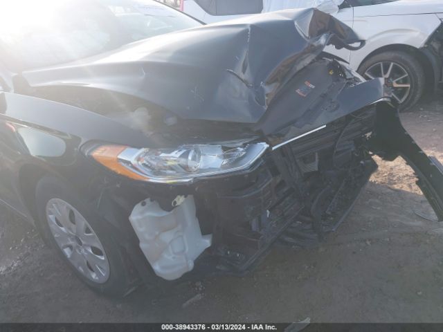 3FA6P0G74KR165616 Ford FUSION S