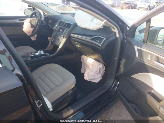 3FA6P0G74KR165616 Ford FUSION S