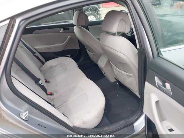 Hyundai SONATA SE 2016 5NPE24AF0GH410983 Image 8