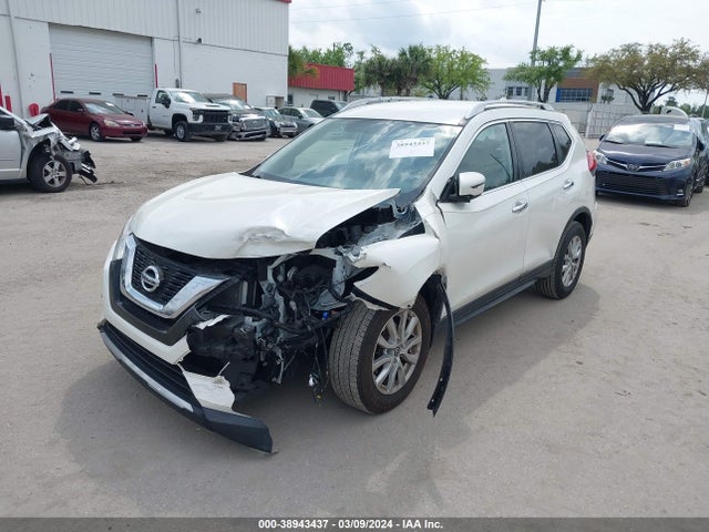 Nissan ROGUE SV 2017 JN8AT2MT4HW392151 Image 2