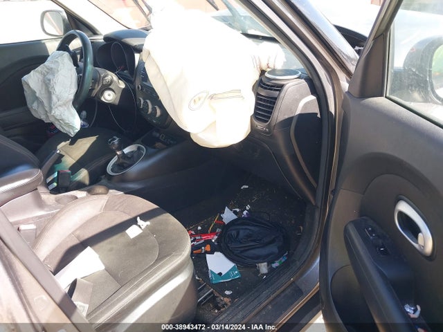 KIA Soul 2016 KNDJN2A29G7359091 Image 5