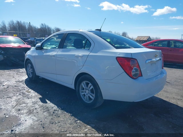 Chevrolet Sonic Lt Auto 2015 1G1JC5SH7F4105429 Image 3