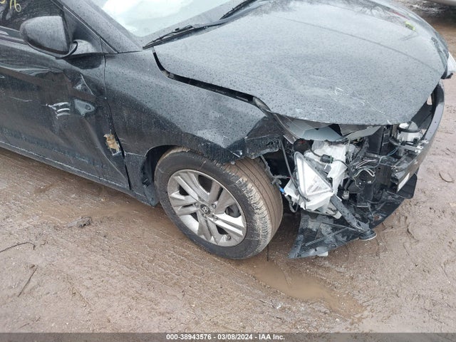 Hyundai Elantra Value Edition 2019 5NPD84LF6KH450453 Image 20
