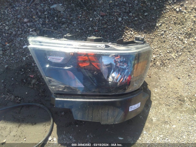 1C6SRFFT4MN718251 RAM 1500 Big Horn  4x4 5'7 Box