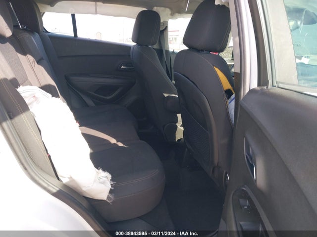 Chevrolet TRAX LS 2017 KL7CJKSB0HB168366 Image 8