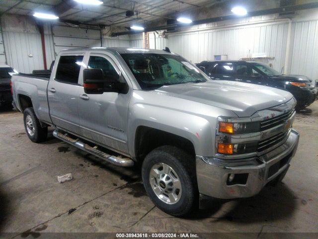 2016 1GC1KVEG4GF217494 main image