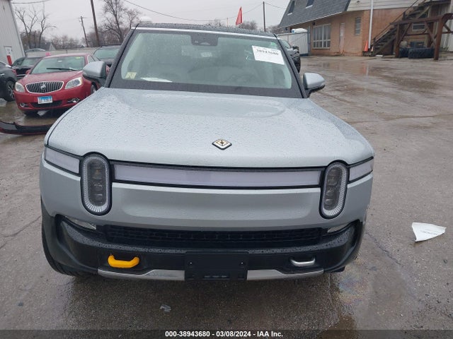 Rivian R1s Launch Edition 2023 7PDSGABL5PN028612 Image 12
