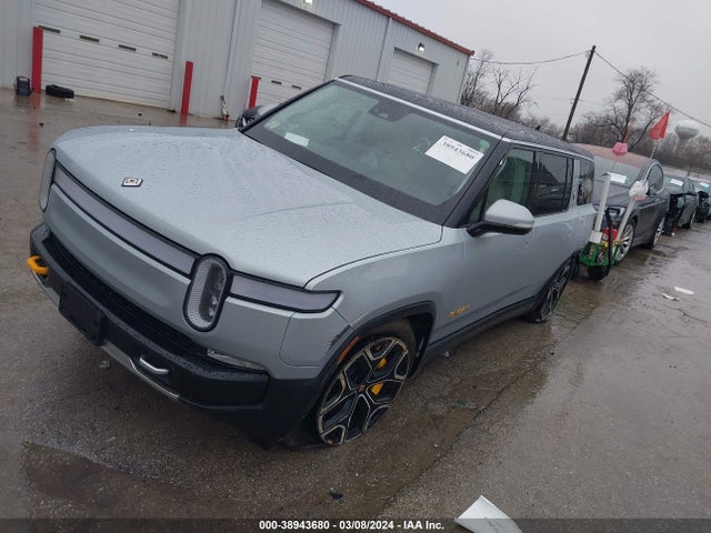 Rivian R1s Launch Edition 2023 7PDSGABL5PN028612 Image 2