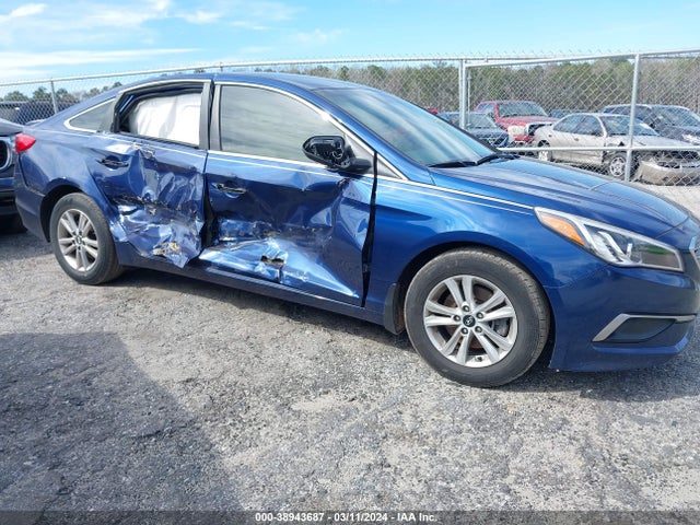 Hyundai SONATA SE 2017 5NPE24AF1HH589083 Image 13