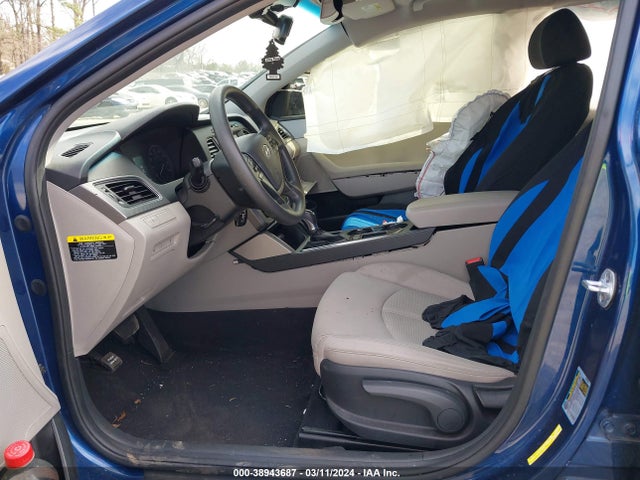 Hyundai SONATA SE 2017 5NPE24AF1HH589083 Image 5