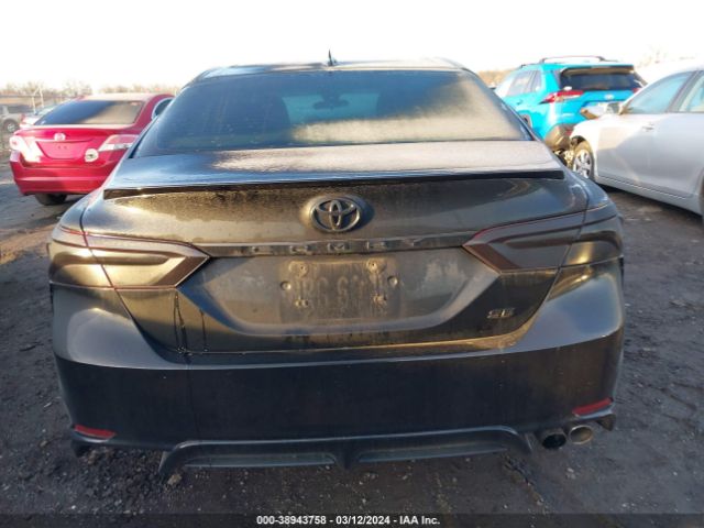 4T1G11AK8LU302470 Toyota Camry Se Nightshade Edition